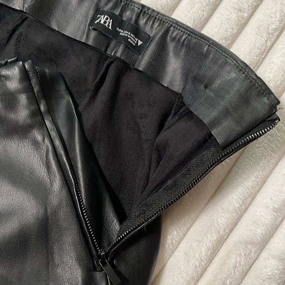 Zara Black High-Waisted Pants - Picture 6 of 9